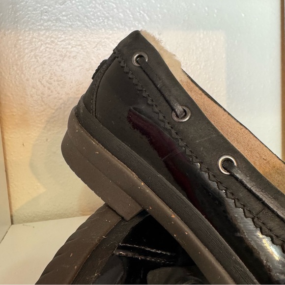 UGG Black Leather Shearling Lined Moccasins Slip On Shoes Size 7 Cozy Winter - Picture 12 of 14